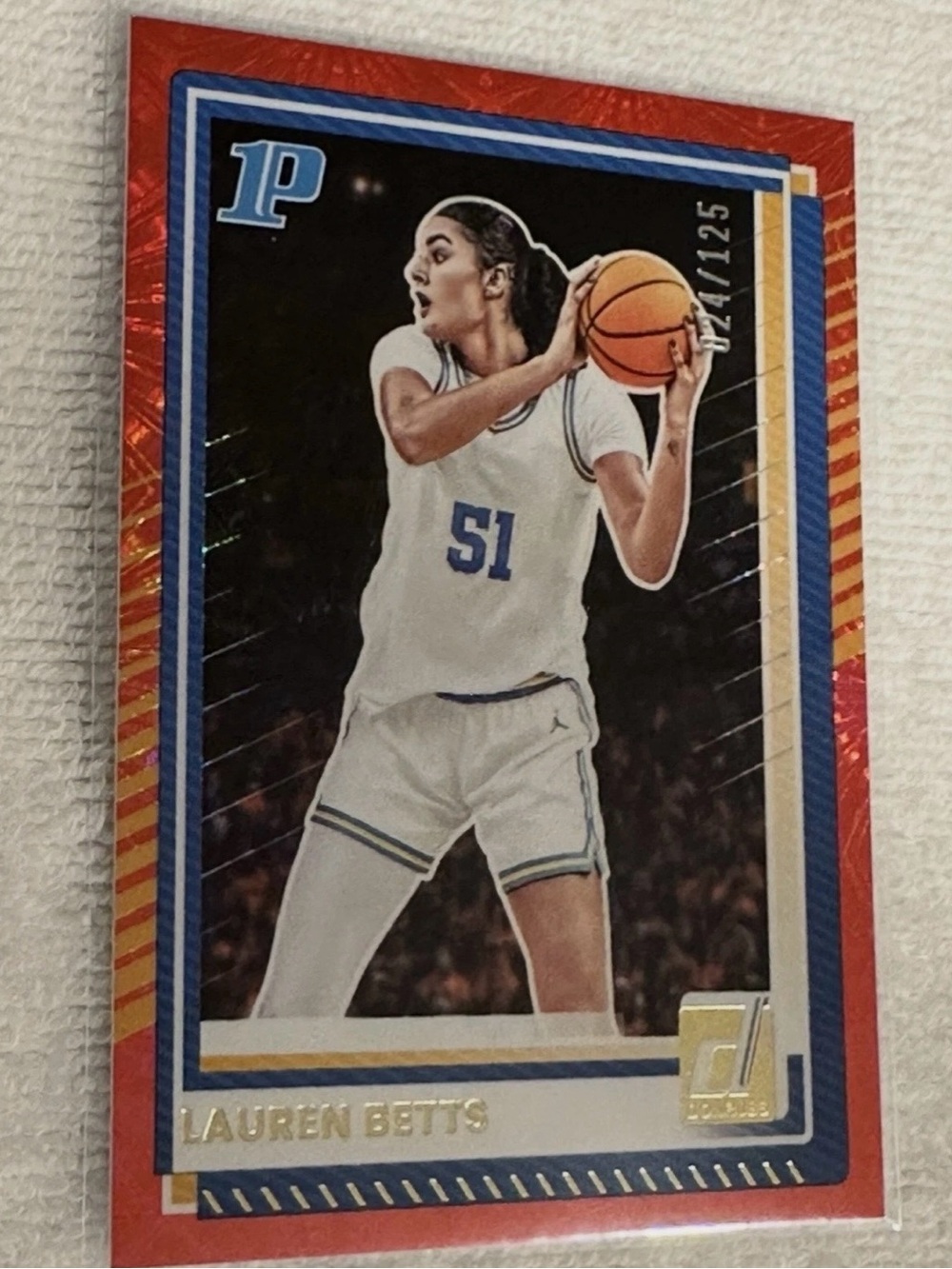 2025-26 Panini Donruss - Optic Lauren Betts #118 UCLA WNBA Red /125